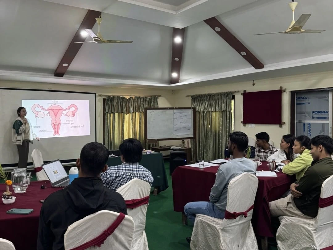 Picture of a reproductive health session 